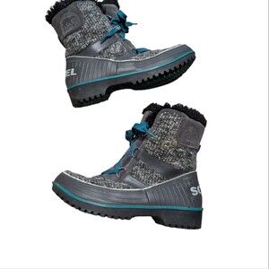 Sorel Tivoli II blanket snow boots